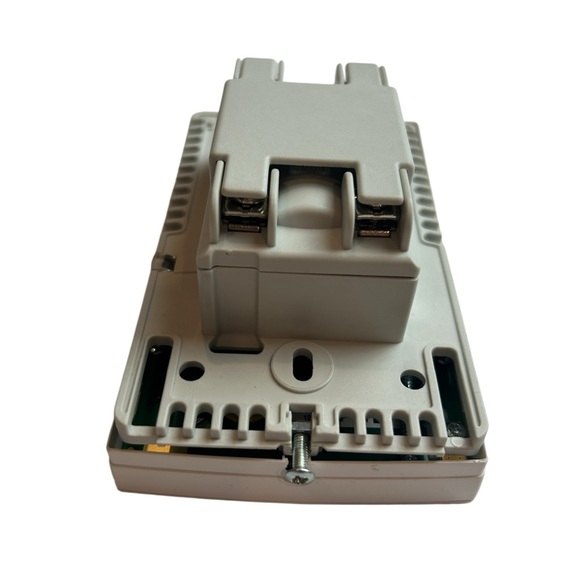 NWOT -  Nuheat HOME Programmable Thermostat AC0056 - Picture 4 of 9